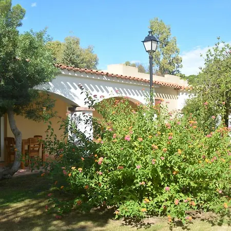 Club Hotel 4*