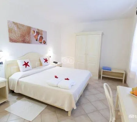 Club Hotel 4*